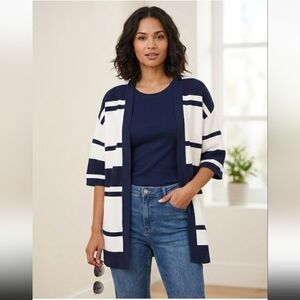 Reitmans striped knit cardigan small